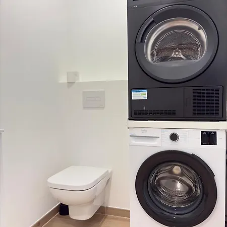 Seaside Azur サン・ローラン・デュ・ヴァール