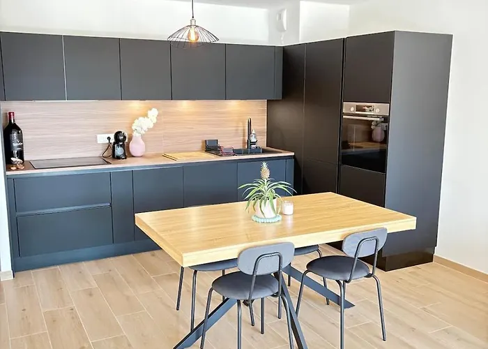 Seaside Azur * サン・ローラン・デュ・ヴァール